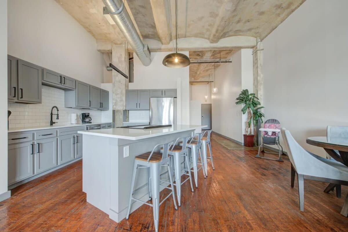 קנזס סיטי 2Br 2Ba Spacious Historic Loft With Gym By Envitae מראה חיצוני תמונה